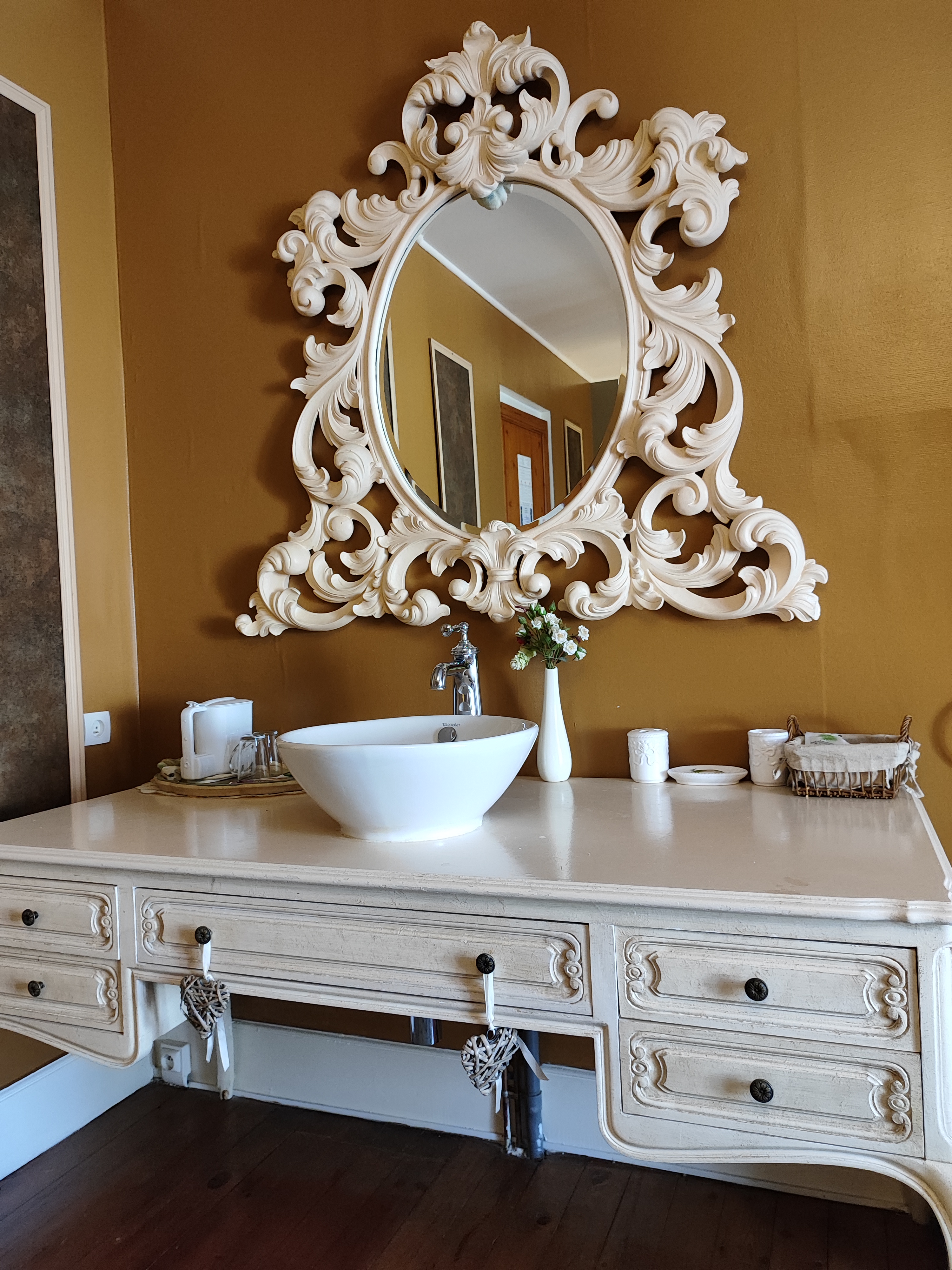 Chambre Anise. L'Entréee Chambres d'Hotes Bar et Restaurant, Castillonnes