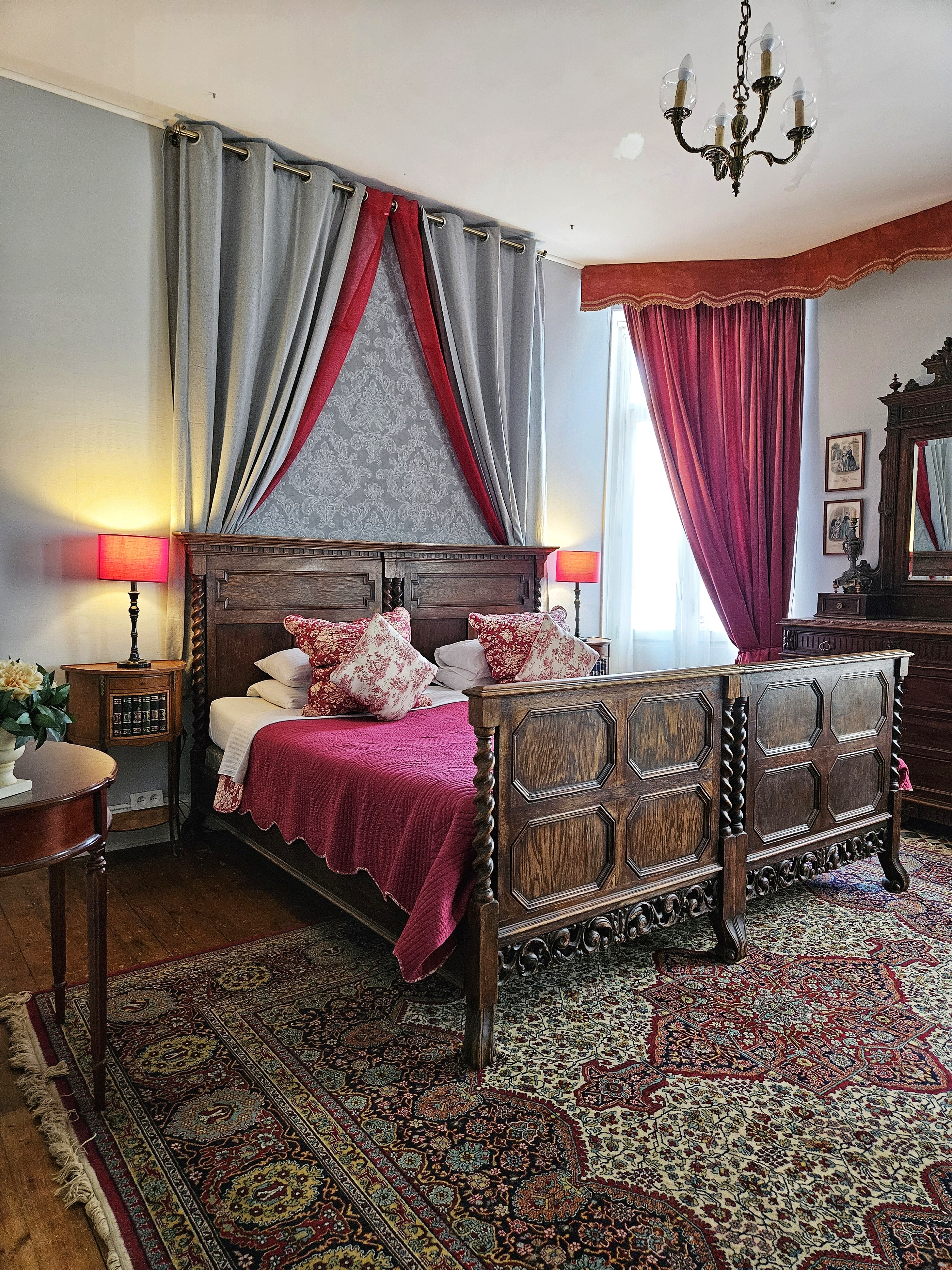 Chambre Espelette. L'Entréee Chambres d'Hotes Bar et Restaurant, Castillonnes